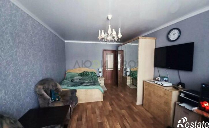 3-комн квартира ул МОПРа, 15,  д. 15