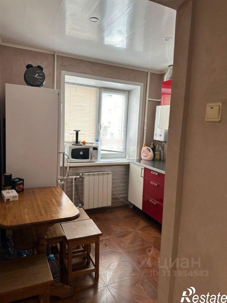 2-комн квартира улица 20-летия Октября, 40,  д. 40