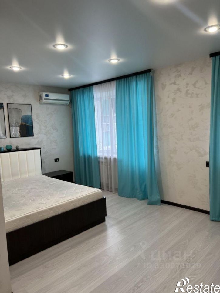 2-комн квартира улица Героев Сибиряков, 67А,  д. 67А