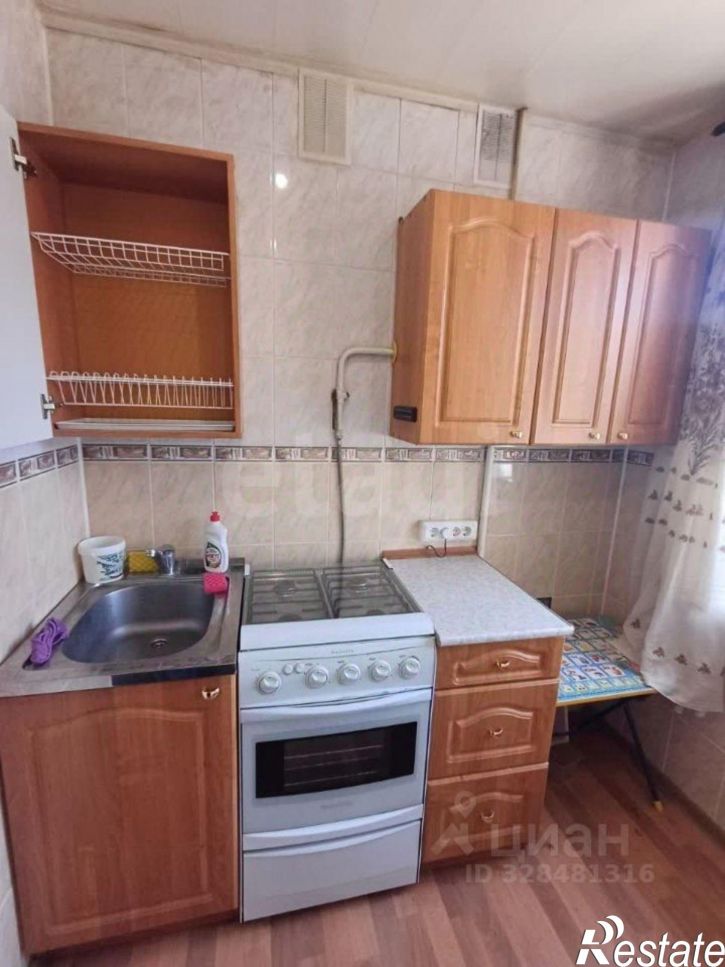 2-комн квартира ул Космонавта Комарова, 11а,  д. 11а