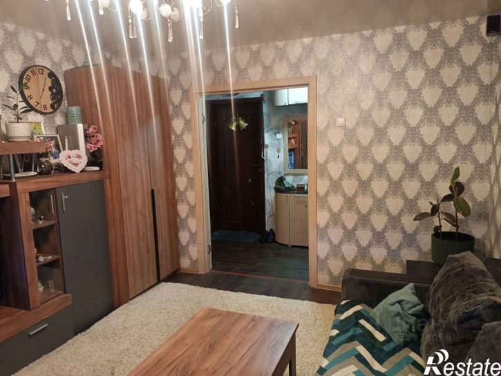 2-комн квартира улица 45-й Стрелковой Дивизии, 275,  д. 275