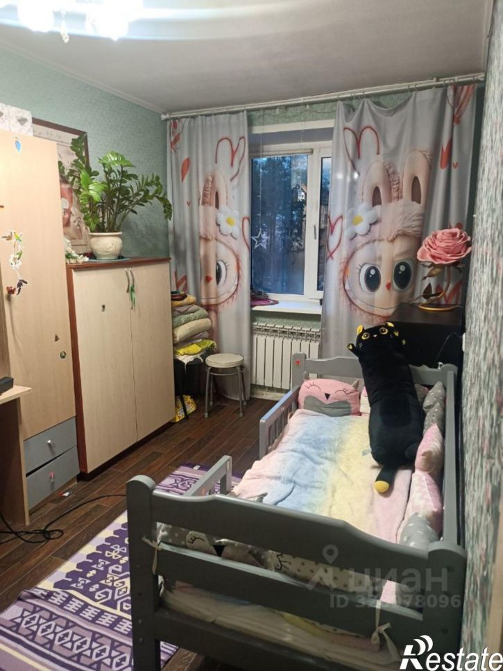 2-комн квартира улица 45-й Стрелковой Дивизии, 275,  д. 275