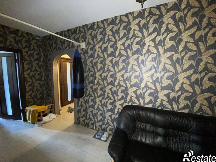 4-комн квартира улица Генерала Лизюкова, 105,  д. 105