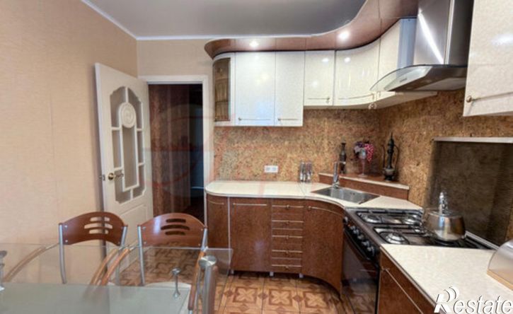 3-комн квартира ул Генерала Лизюкова, 80,  д. 80