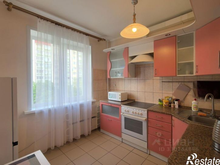 3-комн квартира улица Шишкова, 97,  д. 97