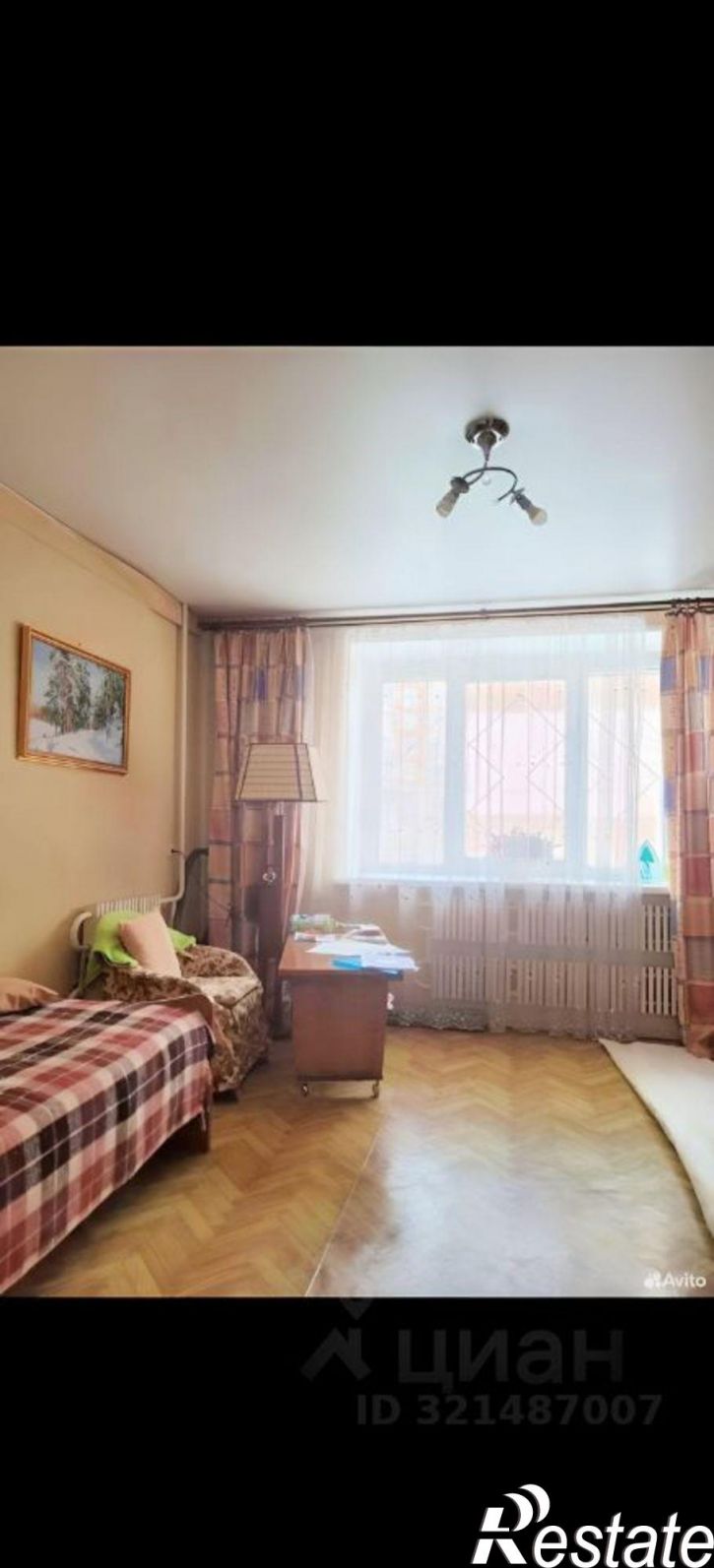 3-комн квартира улица Владимира Невского, 17,  д. 17