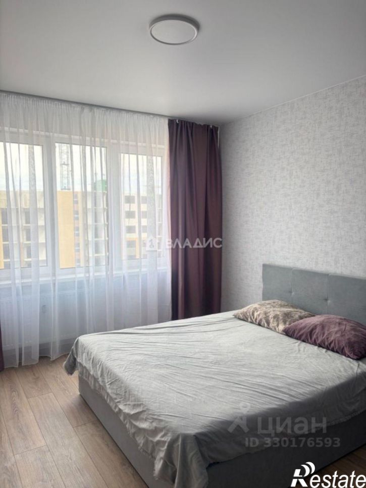 1-комн квартира пр-кт Труда, 93 2,  д. 93 2,  к. 2