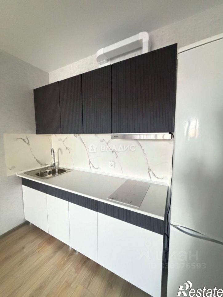 1-комн квартира пр-кт Труда, 93 2,  д. 93 2,  к. 2