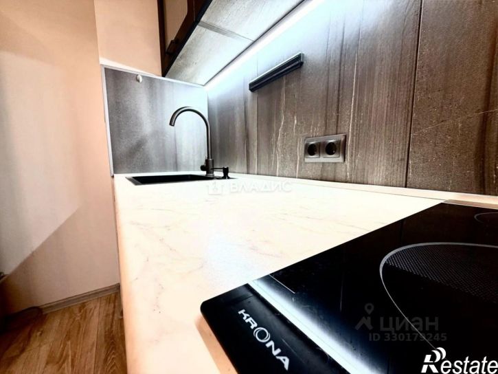 2-комн квартира улица Станкевича, 45к1,  д. 45к1