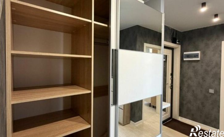 2-комн квартира улица Суворова, 122Б,  д. 122Б