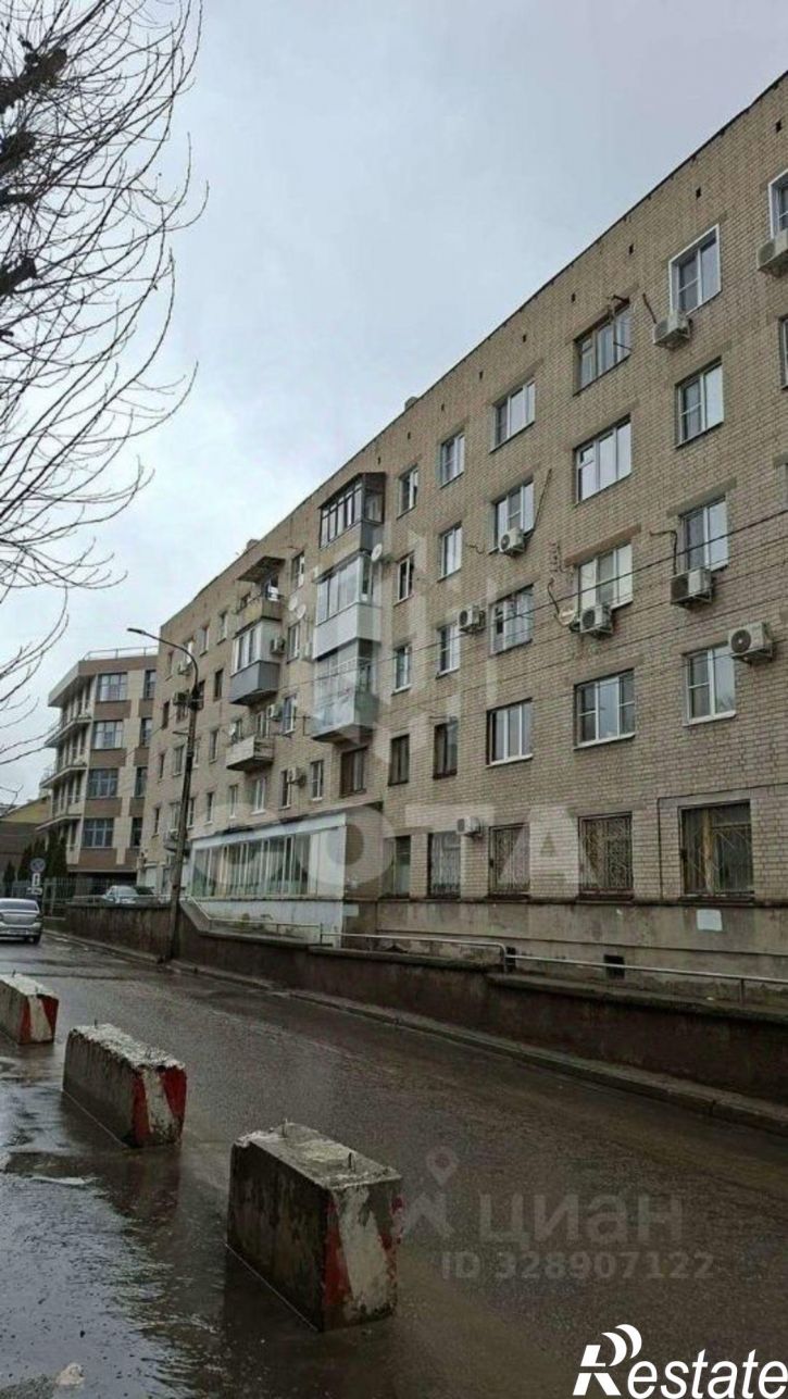 2-комн квартира улица Цюрупы, 18,  д. 18