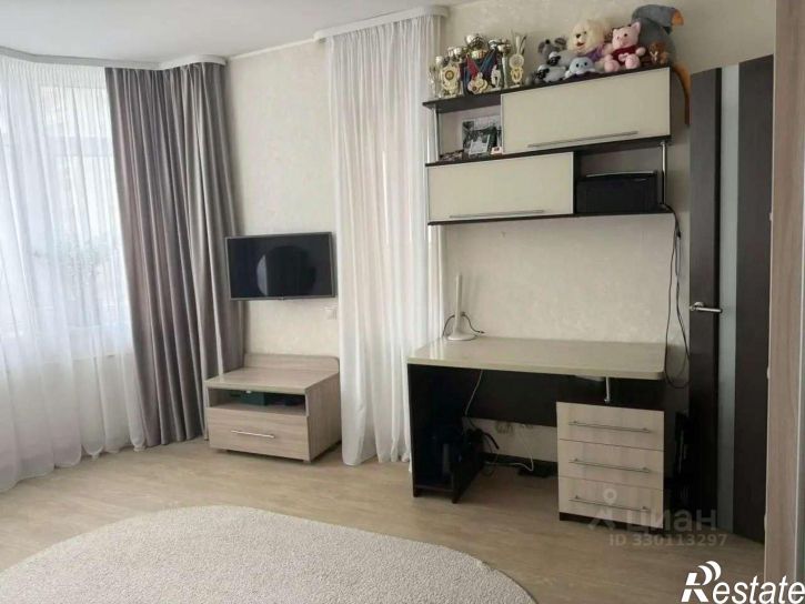 2-комн квартира ул 45 стрелковой дивизии, 275/2,  д. 275/2