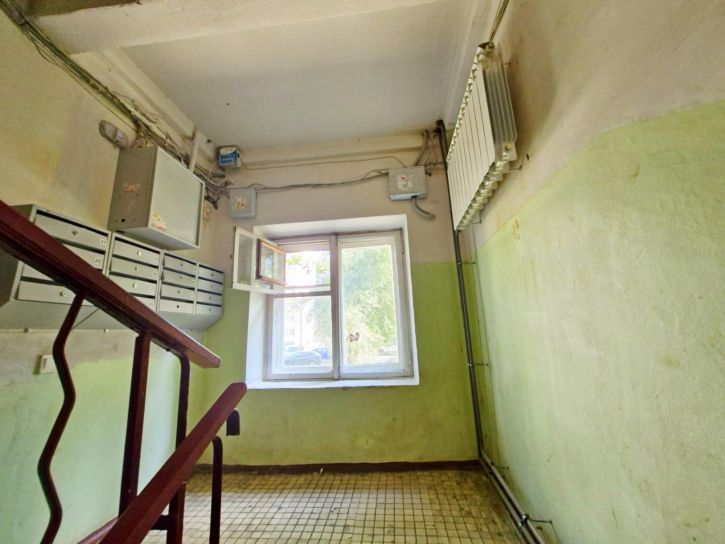 2-комн квартира 121 стрелковой дивизии ул., 56
