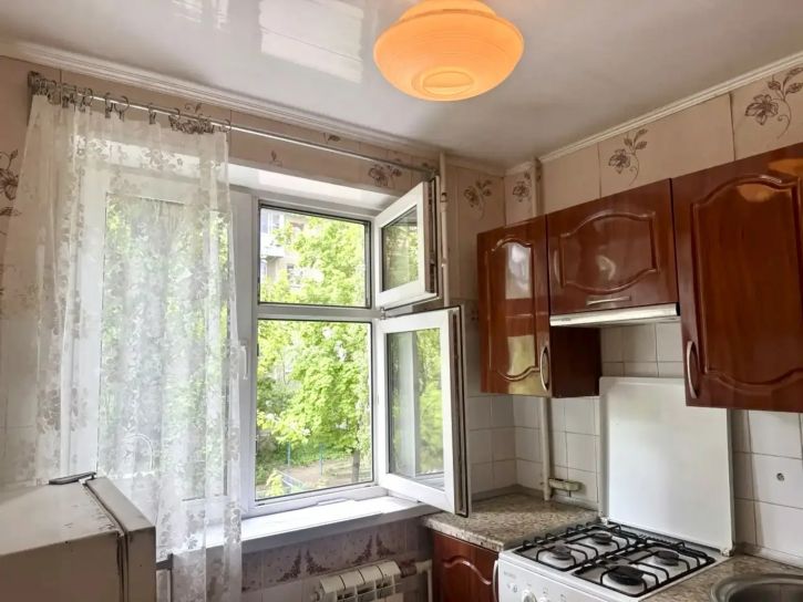 1-комн квартира Юлюса Янониса ул., 16