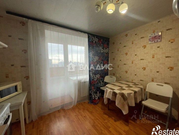 1-комн квартира улица Лётчика Колесниченко, 44А,  д. 44А