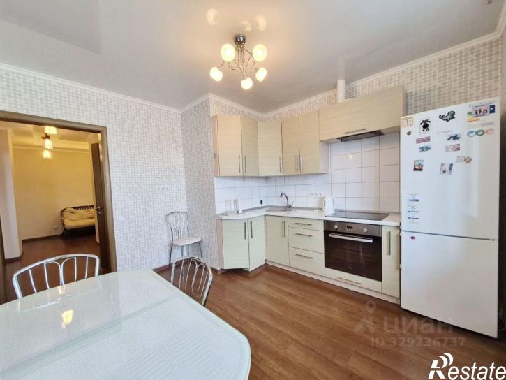 2-комн квартира ул 40 лет Октября, 8,  д. 8