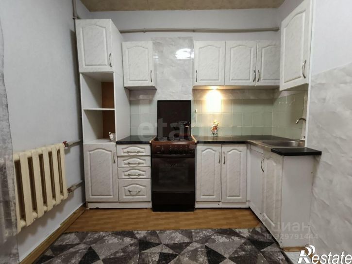 2-комн квартира ул 121 стрелковой дивизии, 3,  д. 3