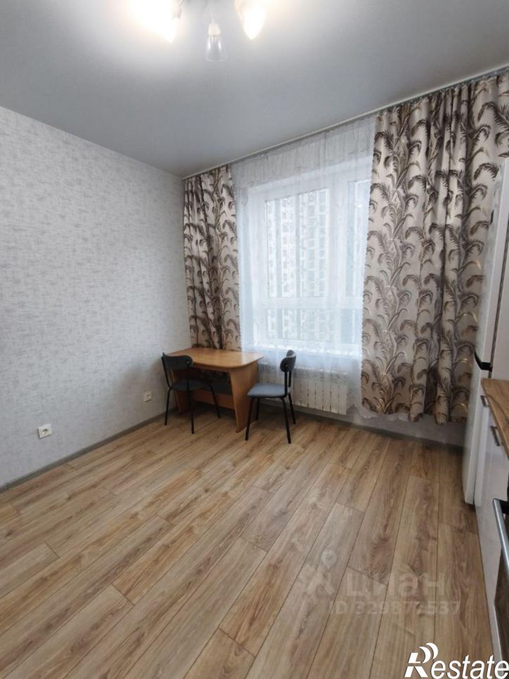 1-комн квартира ул Пескова, 8,  д. 8