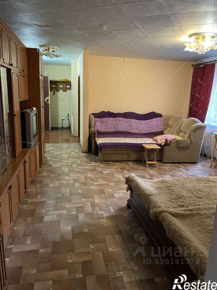 3-комн квартира улица Димитрова, 157,  д. 157
