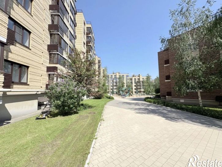 3-комн квартира улица Шишкова, 72Б,  д. 72Б