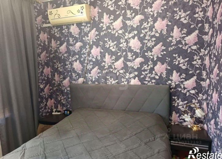 4-комн квартира улица Хользунова, 88,  д. 88