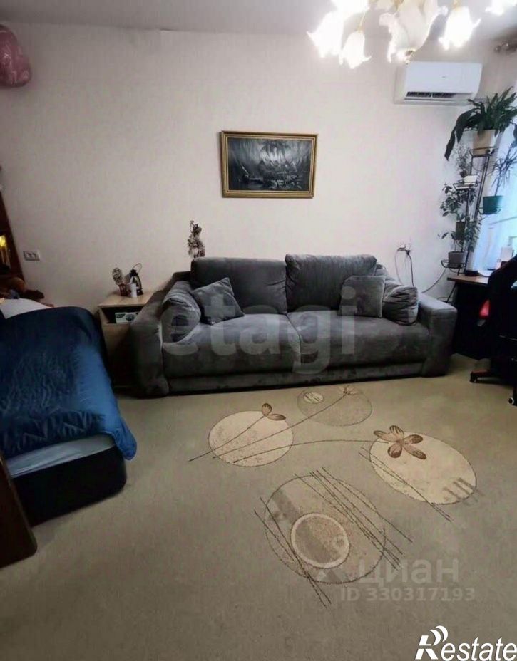4-комн квартира улица Хользунова, 88,  д. 88