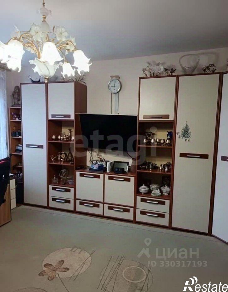 4-комн квартира улица Хользунова, 88,  д. 88