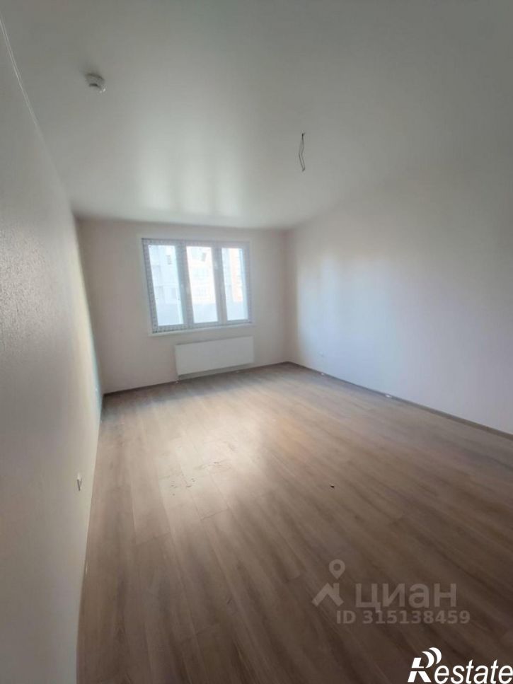 1-комн квартира улица Загоровского, 7 к3,  д. 7 к3