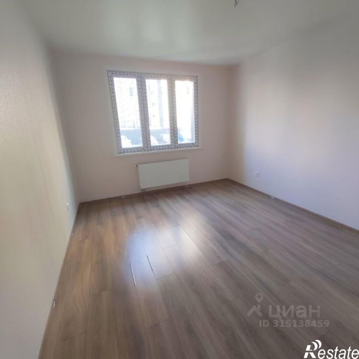 1-комн квартира улица Загоровского, 7 к3,  д. 7 к3