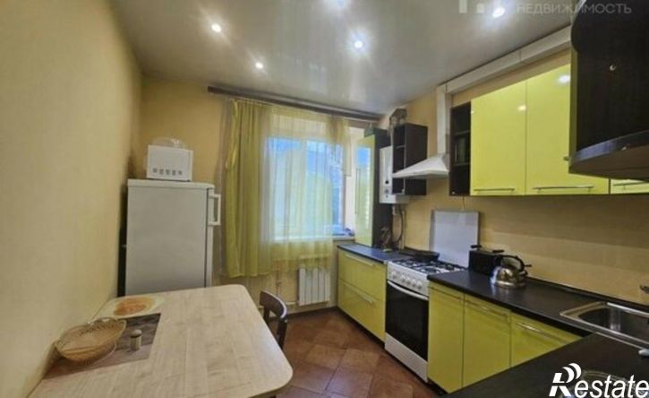 1-комн квартира улица Артамонова, 11,  д. 11