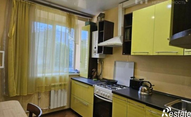 1-комн квартира улица Артамонова, 11,  д. 11