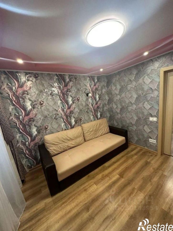 2-комн квартира улица Антонова-Овсеенко, 7Б,  д. 7Б