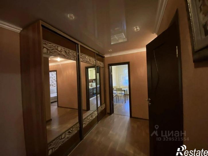 3-комн квартира улица Антонова-Овсеенко, 7Б,  д. 7Б