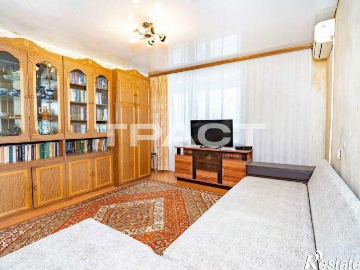 3-комн квартира ул Артамонова, 8а,  д. 8а