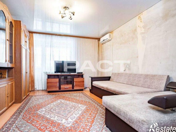3-комн квартира ул Артамонова, 8а,  д. 8а