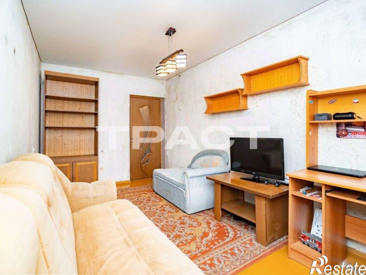 3-комн квартира ул Артамонова, 8а,  д. 8а