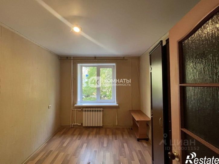 3-комн квартира улица Хользунова, 23,  д. 23