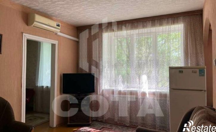 3-комн квартира улица Строителей, 3,  д. 3
