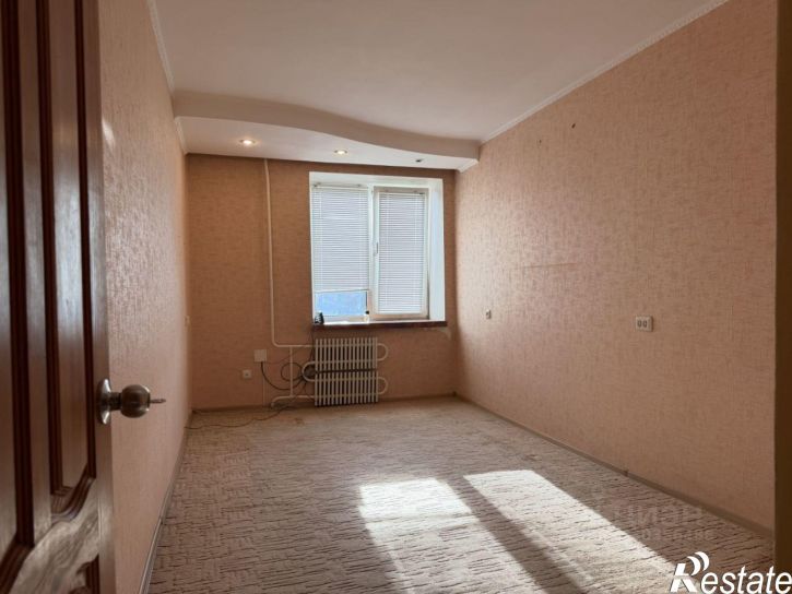 3-комн квартира улица Урывского, 3,  д. 3