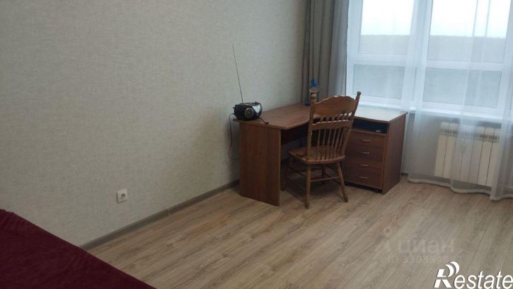 2-комн квартира улица Загоровского, 9/3,  д. 9/3