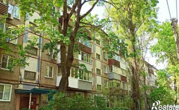 1-комн квартира улица Космонавта Комарова, 3,  д. 3