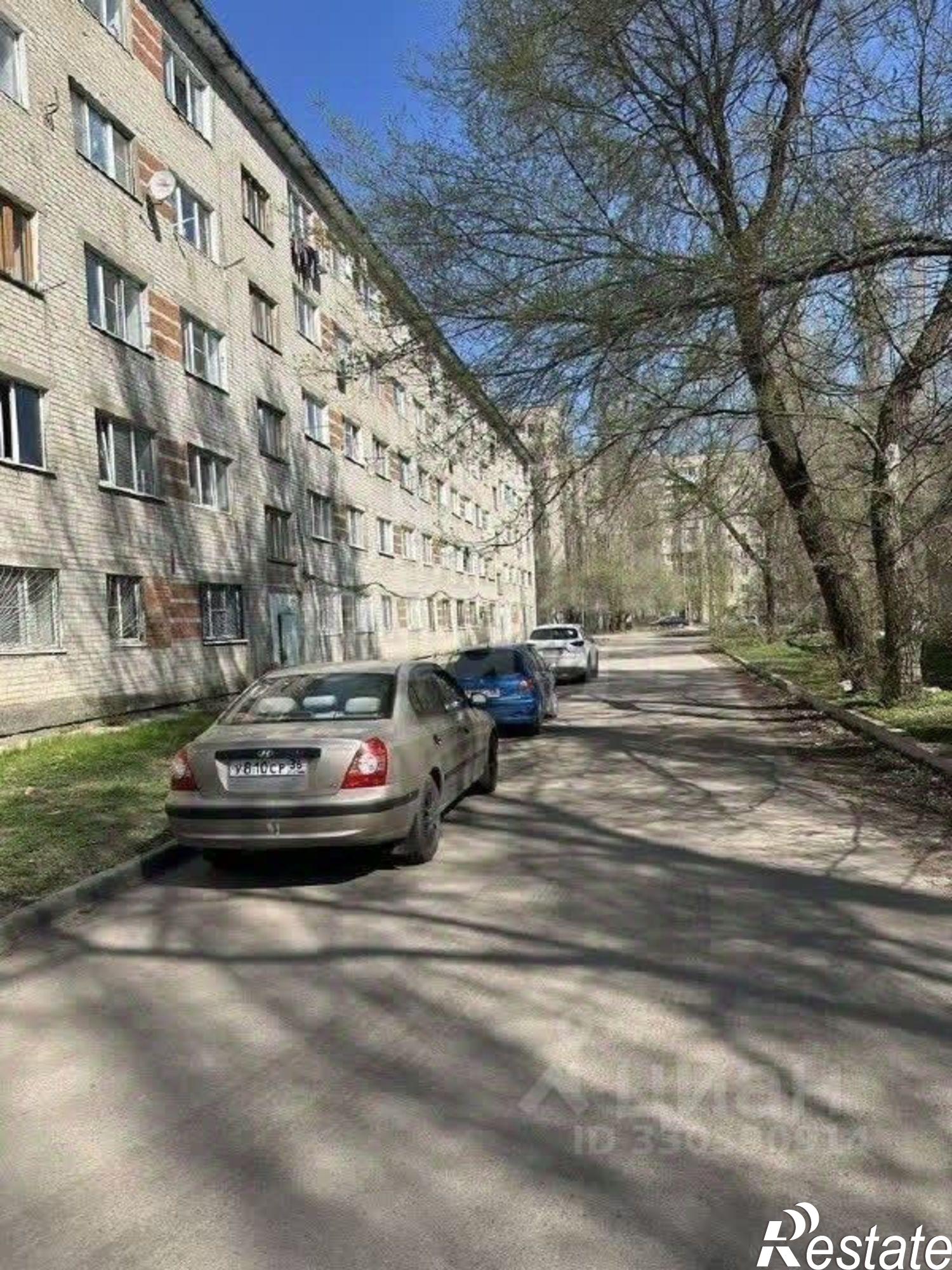 Купить комнату за 1 700 000 рублей на улица Молодогвардейцев, 10