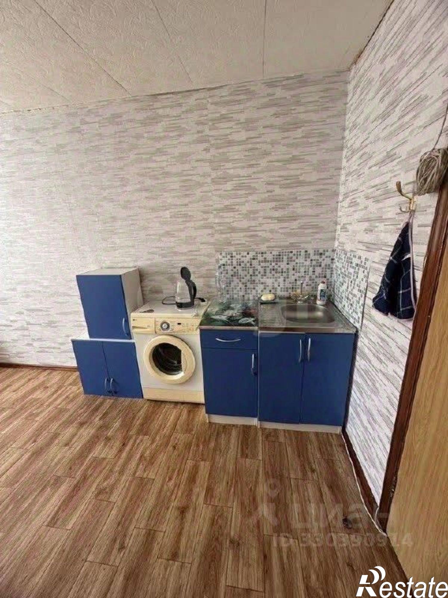 Купить комнату за 1 700 000 рублей на улица Молодогвардейцев, 10