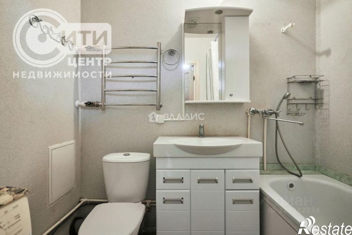 1-комн квартира улица 45-й Стрелковой Дивизии, 259/6,  д. 259/6