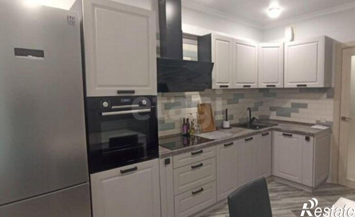 2-комн квартира улица Загоровского, 1,  д. 1