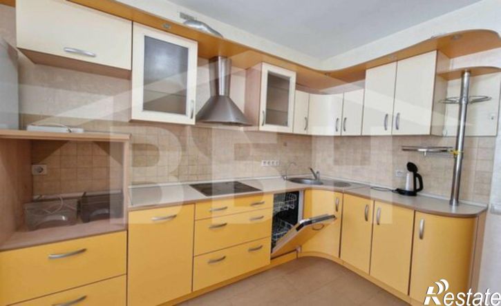 2-комн квартира Студенческая улица, 12А,  д. 12А