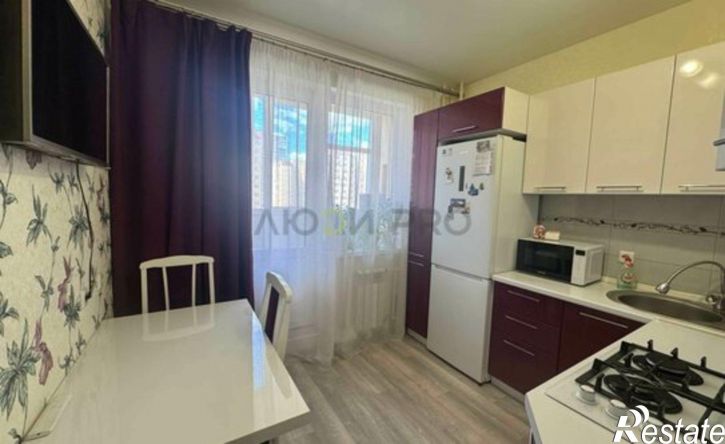 2-комн квартира улица Артамонова, 34/8,  д. 34/8