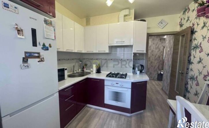 2-комн квартира улица Артамонова, 34/8,  д. 34/8
