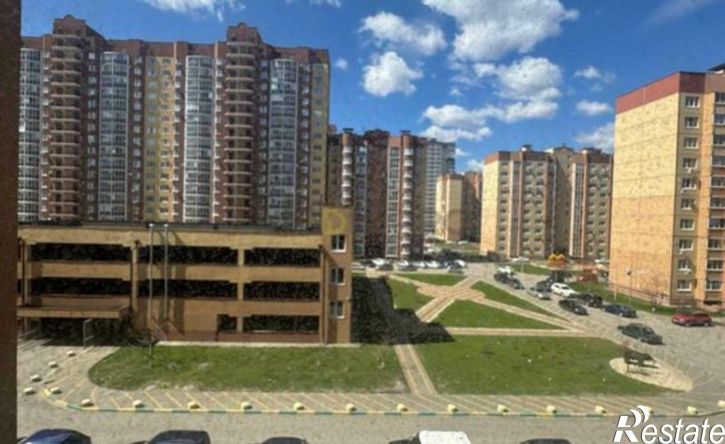 2-комн квартира улица Артамонова, 34/8,  д. 34/8