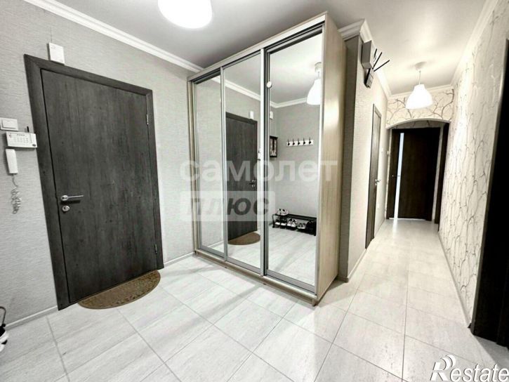 3-комн квартира улица Владимира Невского, 38В,  д. 38В